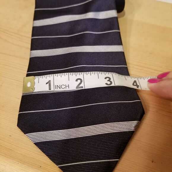 Halston Men's Silk Neck Tie Navy Silver - Picture 6 of 6